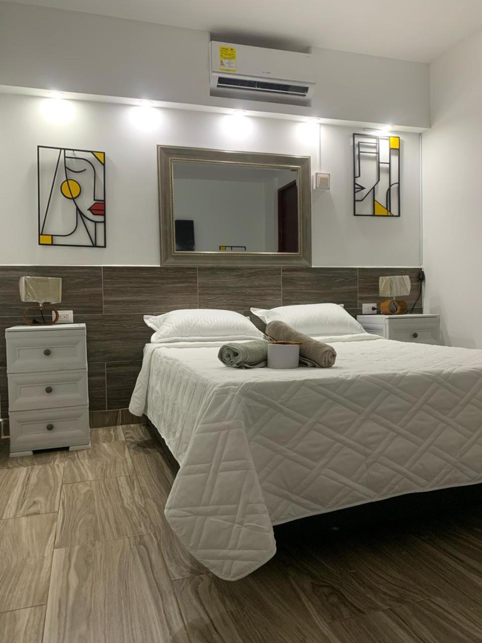 The Chill In Mansion Hostel Santa Marta Bilik gambar