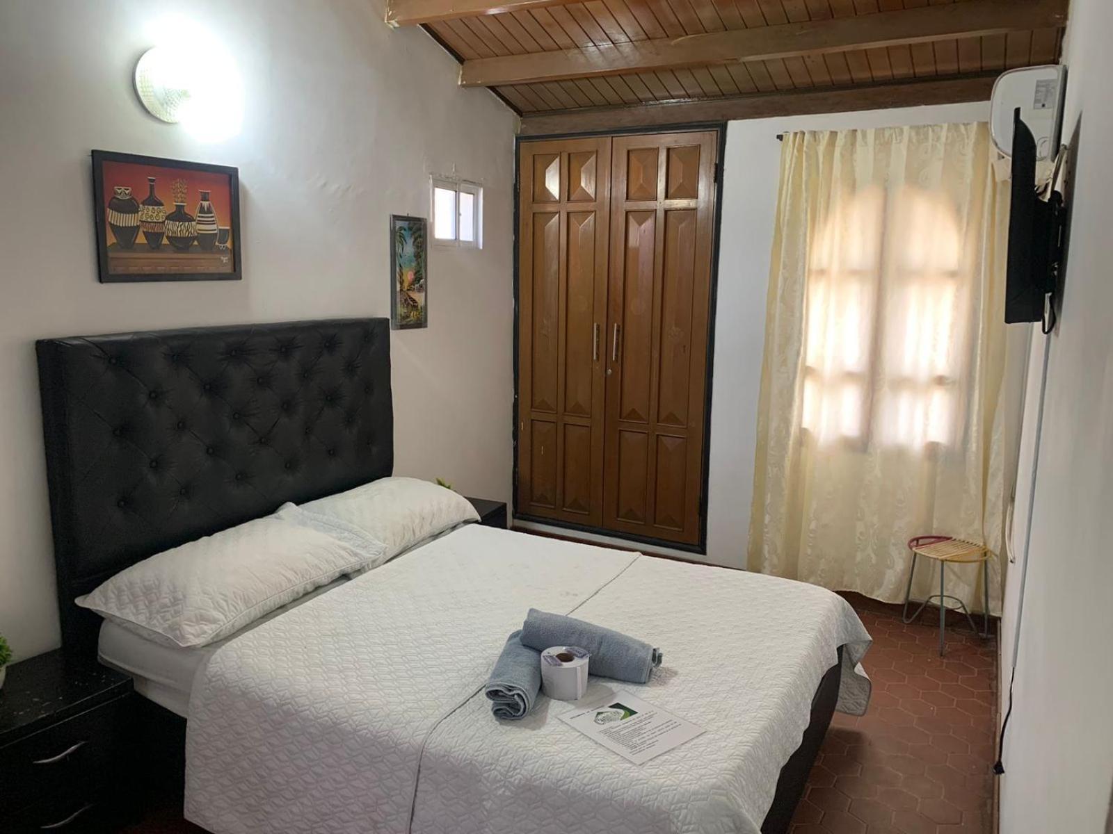 The Chill In Mansion Hostel Santa Marta Bilik gambar